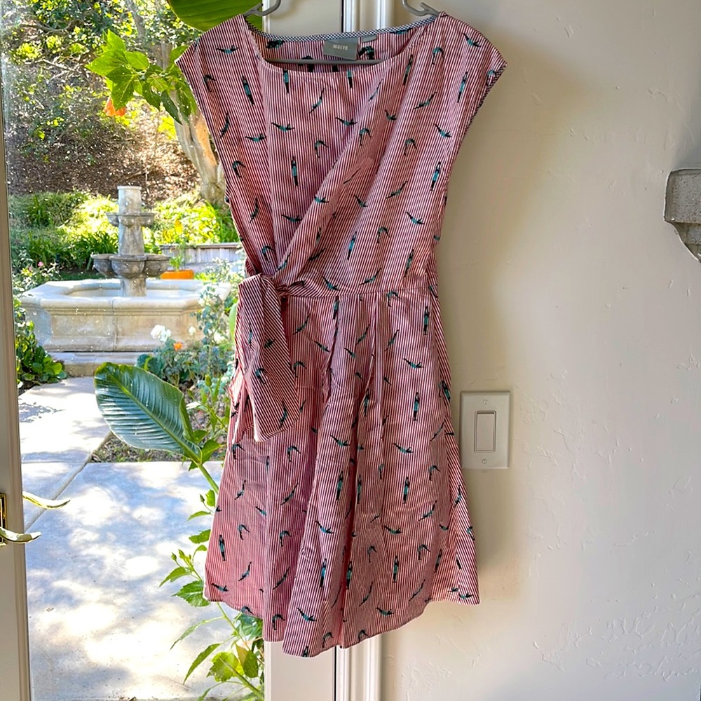 Maeve embroidered diver dress with side tie. Size 4